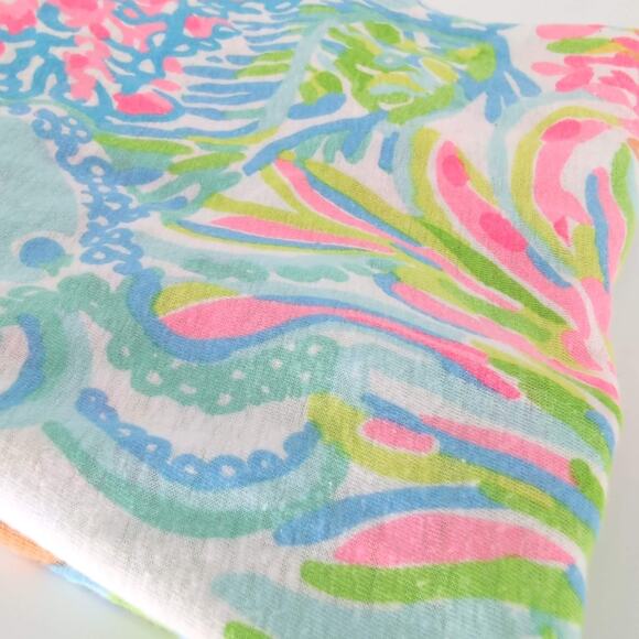 Lilly Pulitzer Michele Top Multi More Lovers Coral Keyhole Shirt - Size S - GUC - Picture 6 of 10